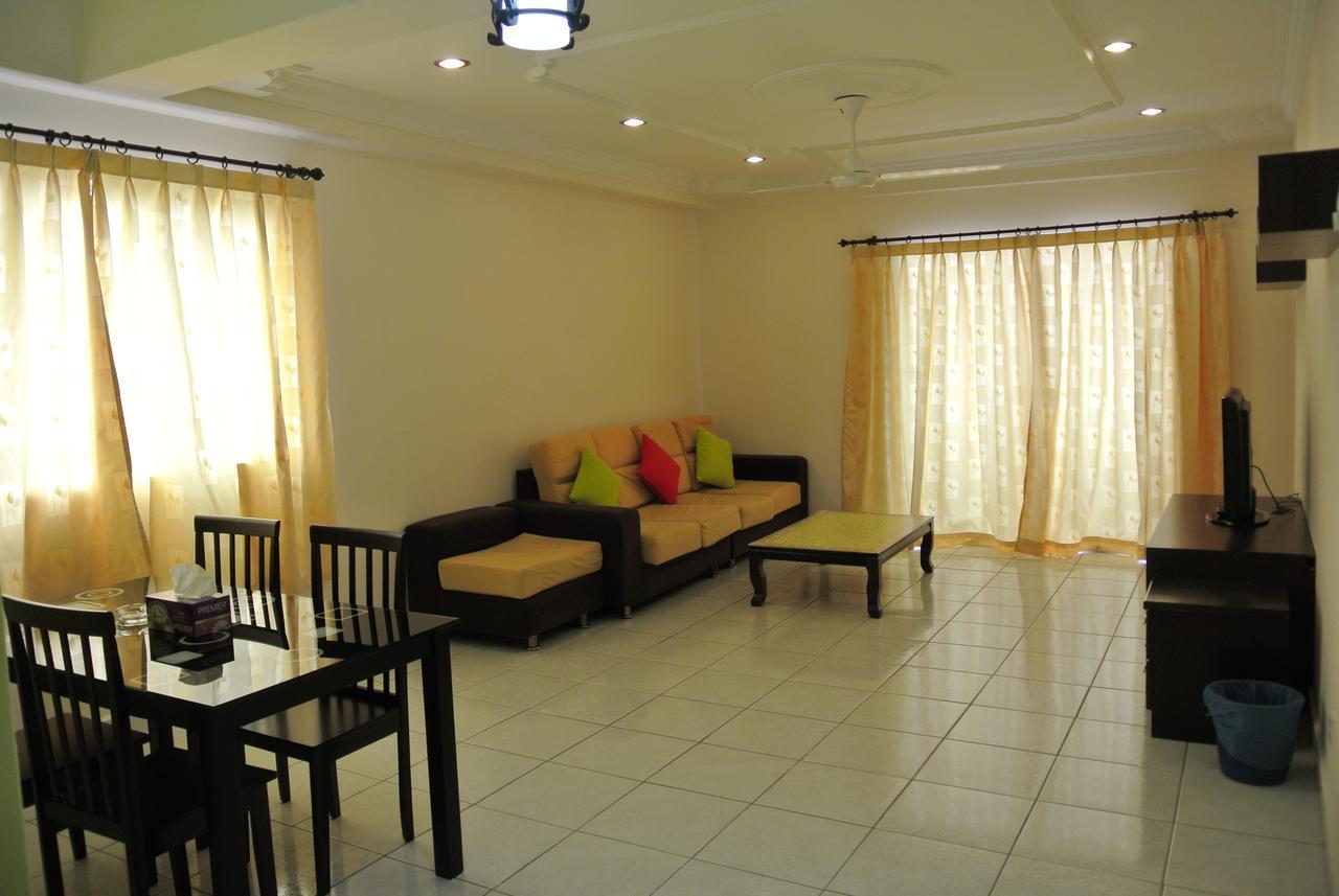 Plaza Melaka Raya Apartment エクステリア 写真
